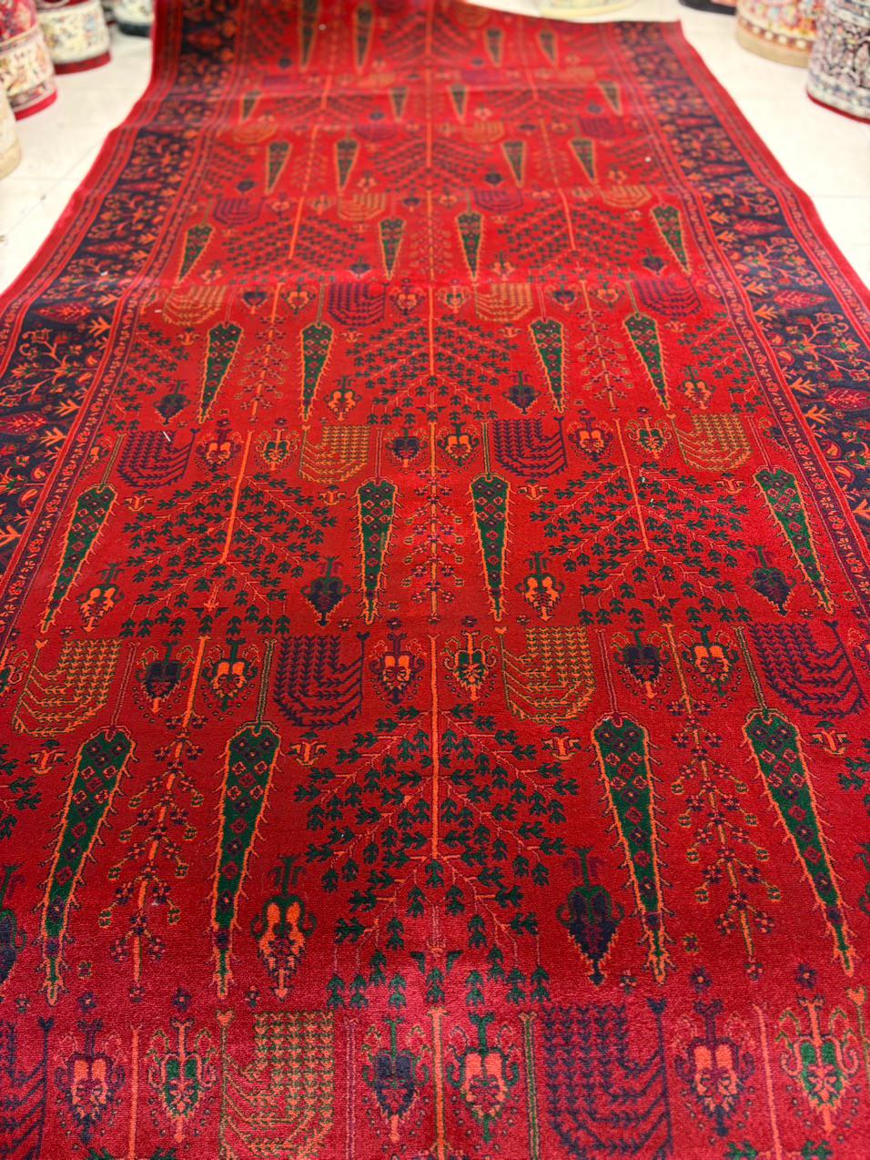 کناره فرش طرح کاج لاکی